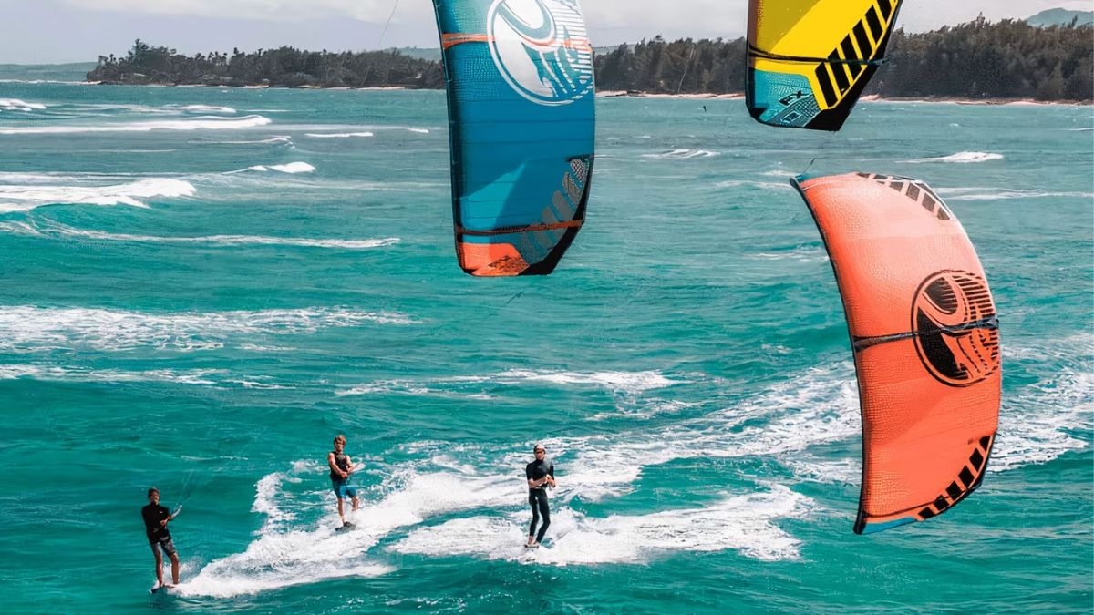 Kitesurfing tricks