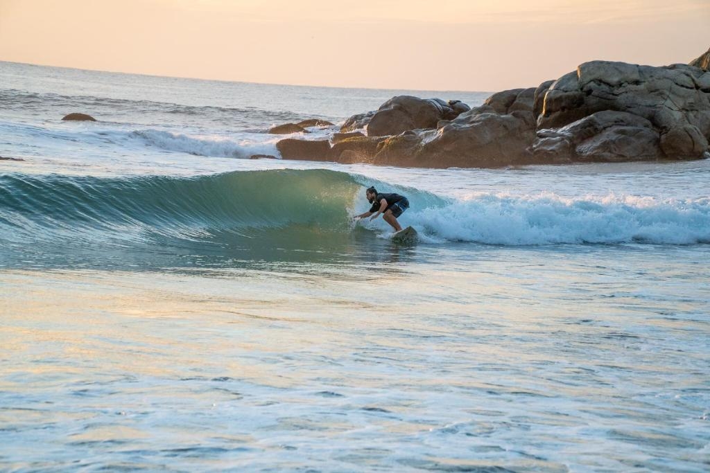 Sunset surfing session